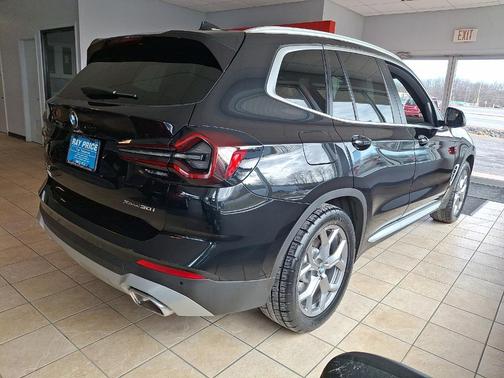 2023 BMW X3 xDrive30i