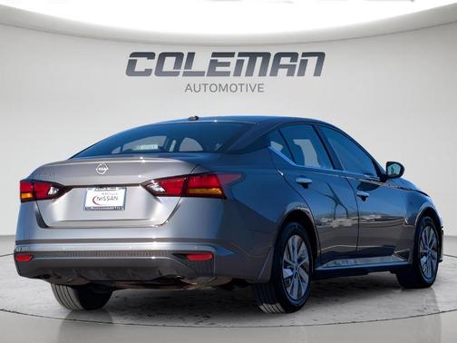 Gun Metallic 2025 Nissan Altima S