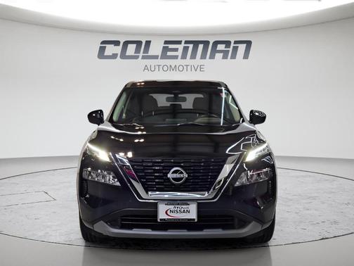 Black 2023 Nissan Rogue SV