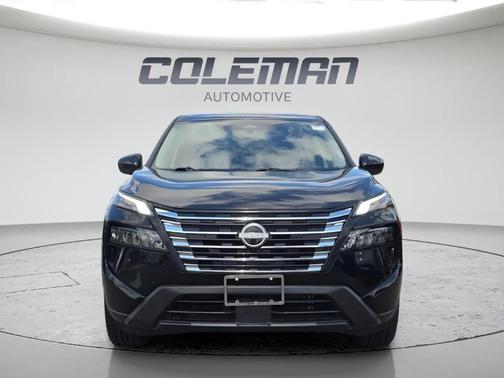 Super Black 2025 Nissan Rogue SV