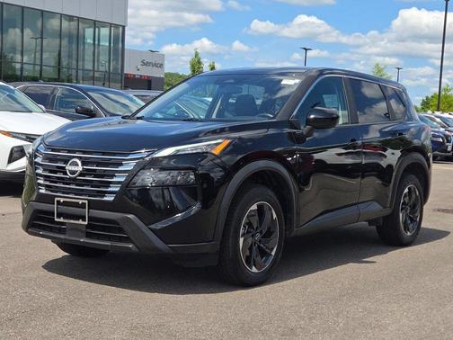 Super Black 2025 Nissan Rogue SV