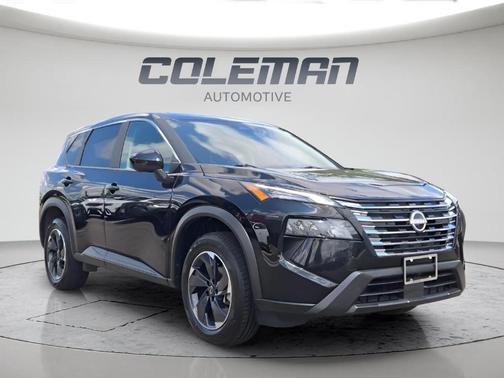 Super Black 2025 Nissan Rogue SV