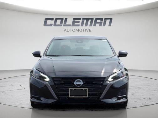Super Black 2026 Nissan Altima SV
