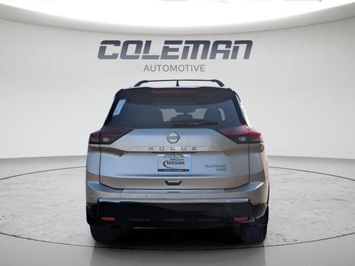 2t Chpn Blk Roo 2026 Nissan Rogue Platinum