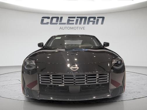 Black (P) 2026 Nissan Z performance