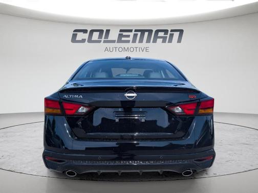 Black 2026 Nissan Altima SR