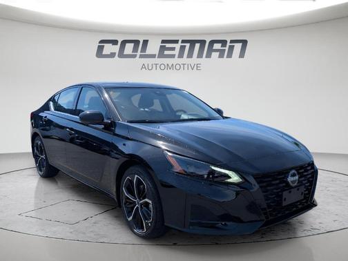Black 2026 Nissan Altima SR
