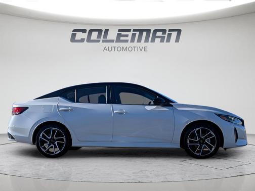 White 2025 Nissan Sentra SR