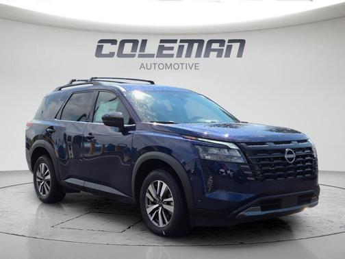 Deep Ocean Blue 2026 Nissan Pathfinder SL