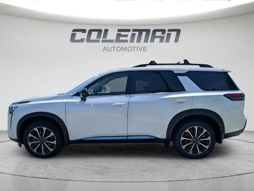 Everest White P 2026 Nissan Pathfinder Platinum