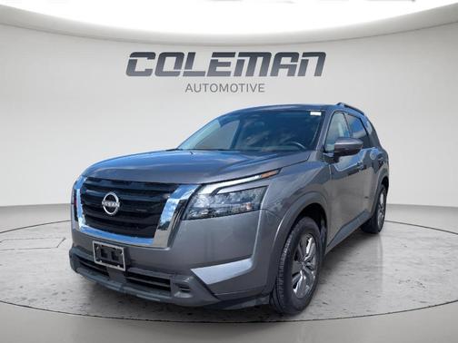 Gun Metallic 2025 Nissan Pathfinder SV