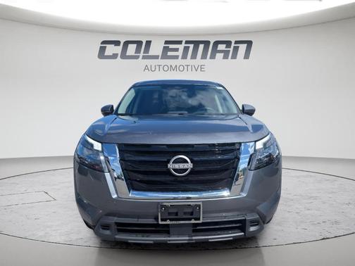 Gun Metallic 2025 Nissan Pathfinder SV
