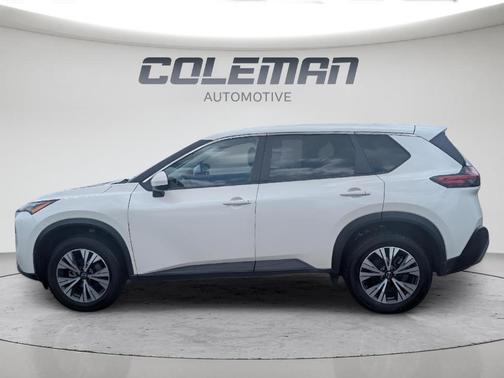 White 2023 Nissan Rogue SV