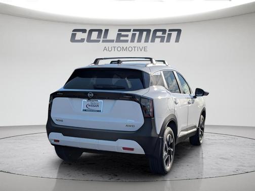 Fresh Powder 2026 Nissan Kicks SV