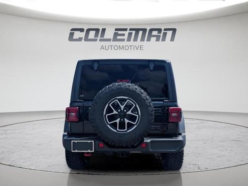 Black Clearcoat 2024 Jeep Wrangler Rubicon