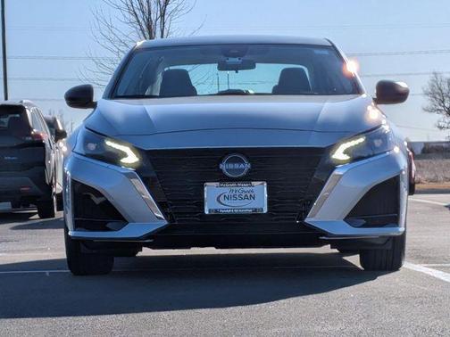 Brilliant Silver Metallic 2025 Nissan Altima S