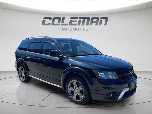 Pitch Black Clearcoat 2017 Dodge Journey Crossroad