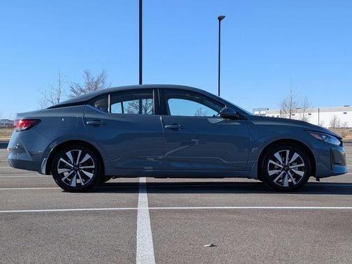 Atlantic Gray M 2025 Nissan Sentra SV