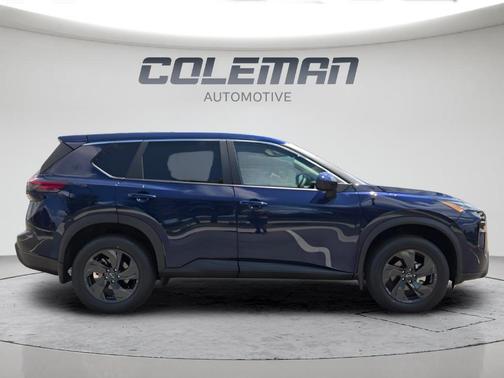 Deep Ocean Blue 2026 Nissan Rogue SV