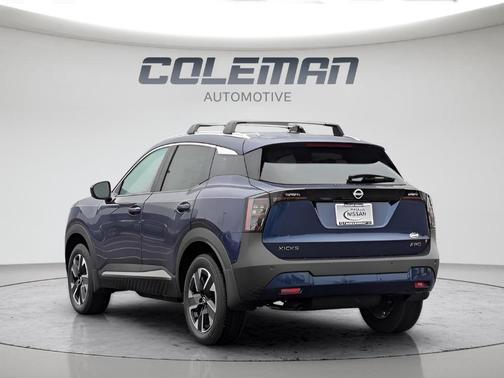 Deep Blue Pearl 2026 Nissan Kicks SV