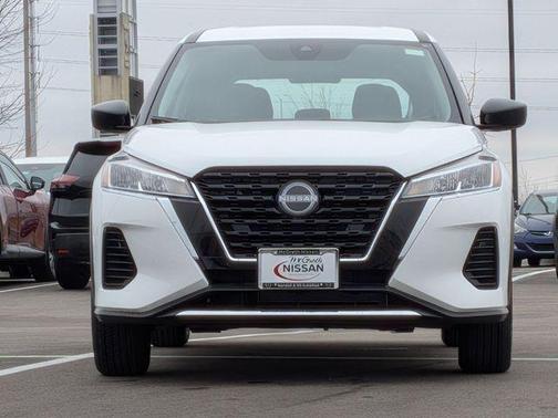 Fresh Powder 2025 Nissan Kicks Play S