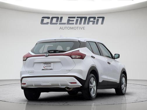 Fresh Powder 2025 Nissan Kicks Play S
