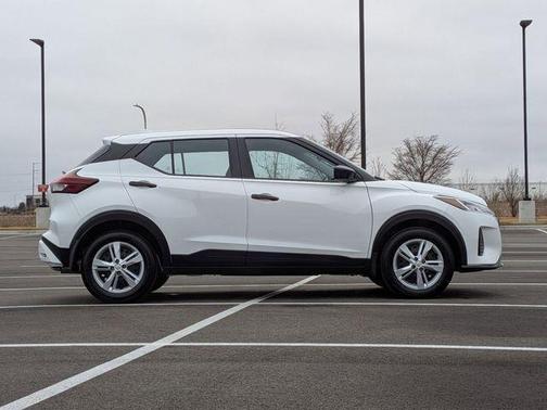 Fresh Powder 2025 Nissan Kicks Play S
