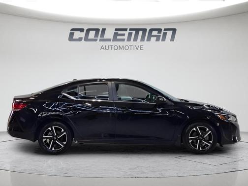 Black 2025 Nissan Sentra SV