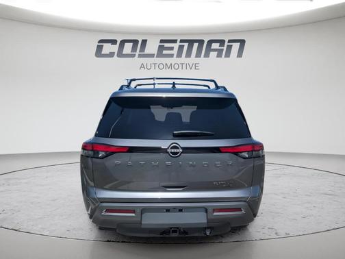 Gun Metallic 2026 Nissan Pathfinder Platinum