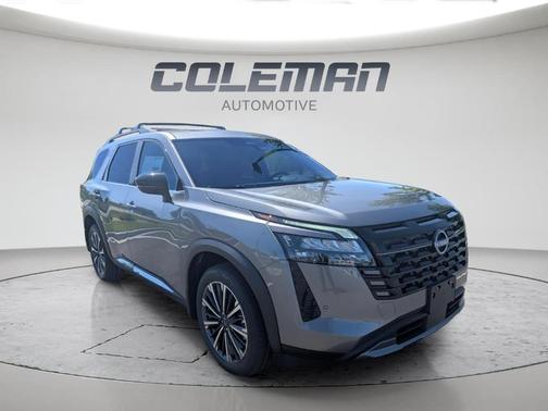 Gun Metallic 2026 Nissan Pathfinder Platinum