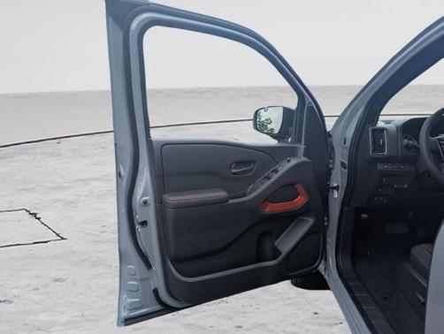 Boulder Gray Pearl 2026 Nissan Frontier PRO-4X