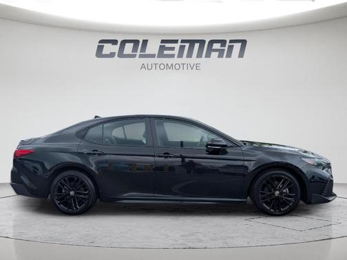 Midnight Black Metallic 2025 Toyota Camry SE