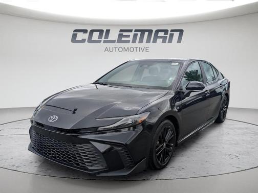 Midnight Black Metallic 2025 Toyota Camry SE