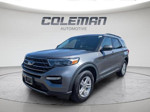 Carbonized Gray 2022 Ford Explorer XLT