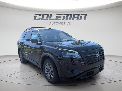 Black 2026 Nissan Pathfinder SV