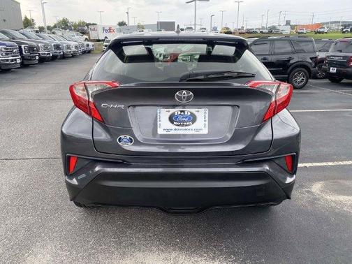 Magnetic Gray Metallic 2018 Toyota C-HR XLE