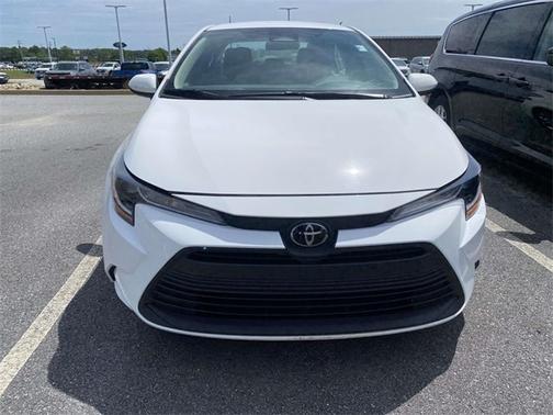 Ice 2024 Toyota Corolla LE