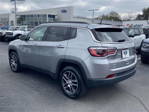 Billet Silver Metallic Clearcoat 2019 Jeep Compass LATITUDE
