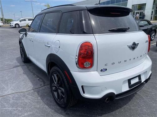 Light White 2014 MINI Countryman Cooper S