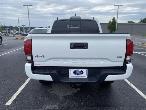 Ice 2023 Toyota Tacoma SR