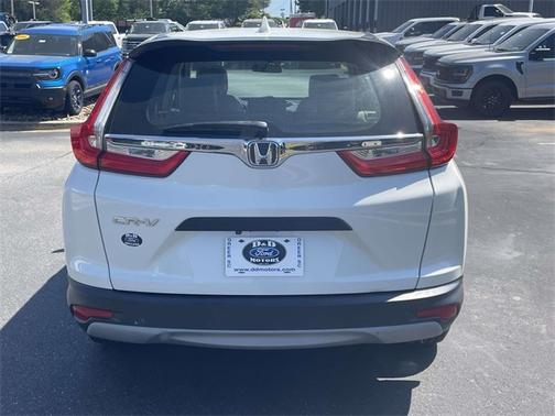 White Diamond Pearl 2018 Honda CR-V LX