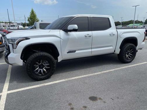Pearl 2025 Toyota Tundra Platinum