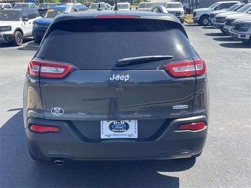 Granite Crystal Clearcoat Metallic 2016 Jeep Cherokee Latitude