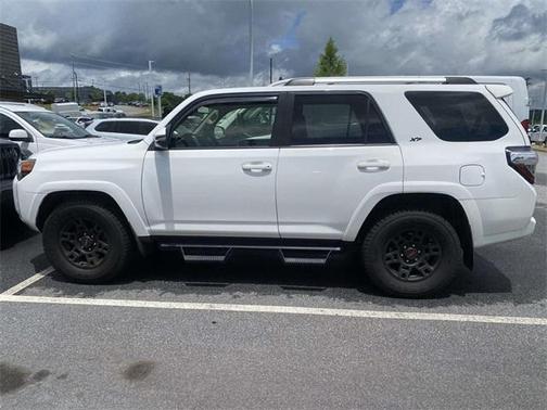 White 2022 Toyota 4Runner SR5 Premium
