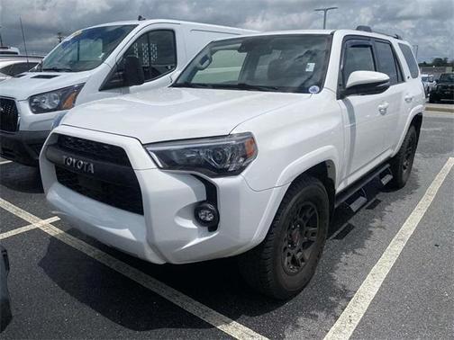 White 2022 Toyota 4Runner SR5 Premium