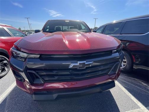 Radiant Red 2025 Chevrolet Colorado LT