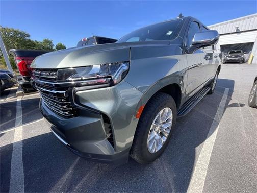 Silver Sage Metallic 2023 Chevrolet Suburban PREMIER