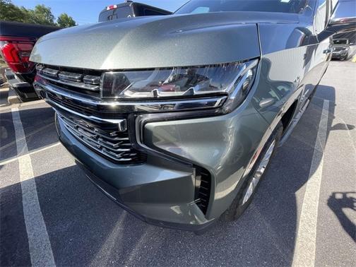 Silver Sage Metallic 2023 Chevrolet Suburban PREMIER