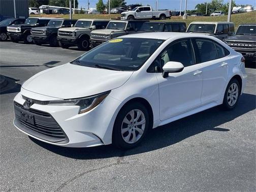 Ice 2023 Toyota Corolla LE
