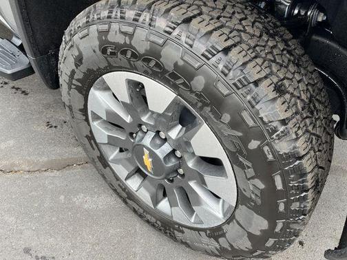 2026 Chevrolet Silverado 2500 Custom